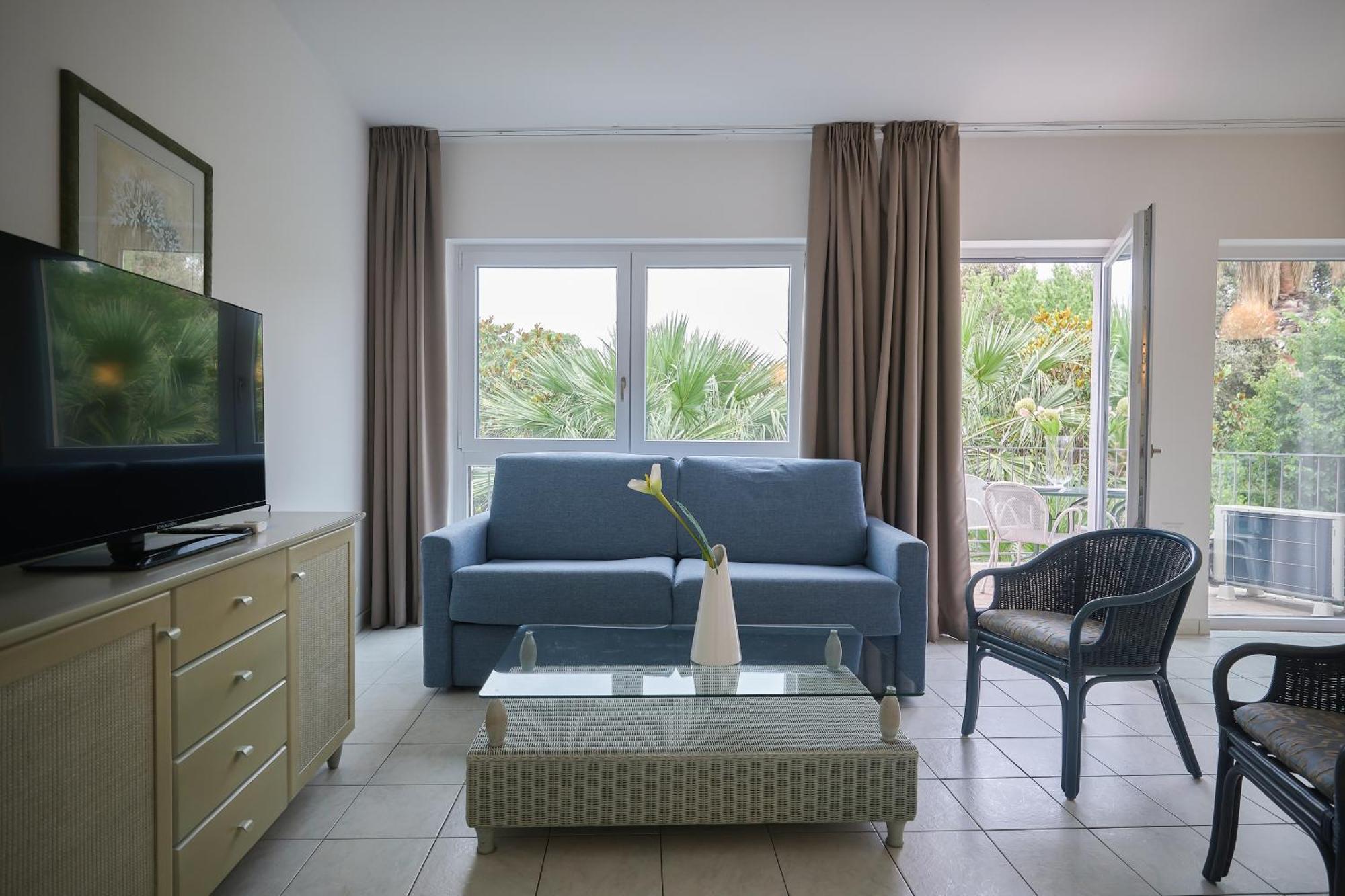 Front Lake Apartment Бардолино Экстерьер фото