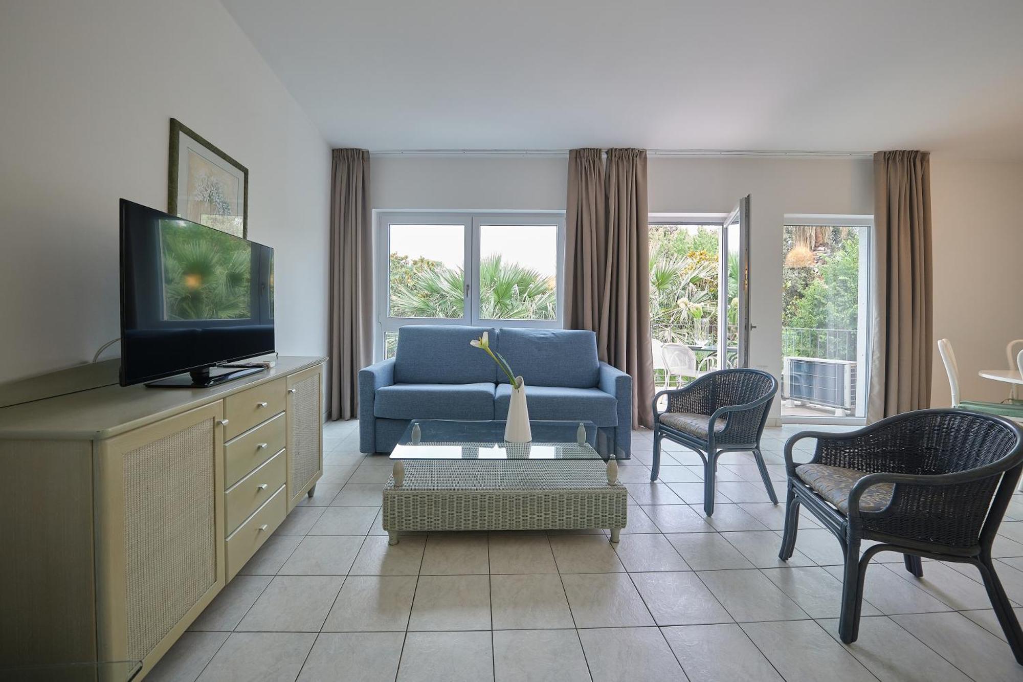 Front Lake Apartment Бардолино Экстерьер фото