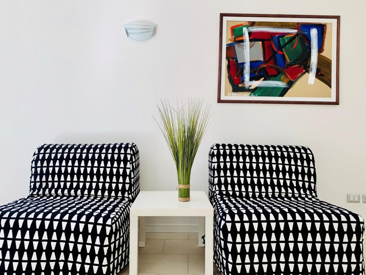 Front Lake Apartment Бардолино Экстерьер фото