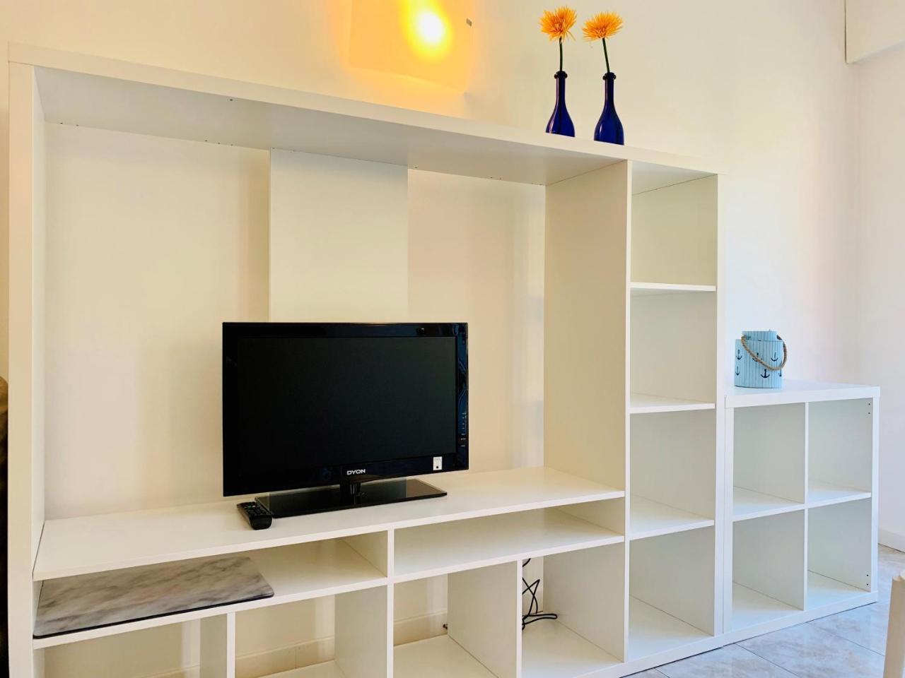 Front Lake Apartment Бардолино Экстерьер фото